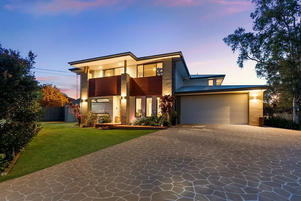 Bridgeman Downs 5 Bedroom Prestige, Privacy and Poolside Living on a 1,438sqm Corner Estate