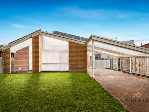 Bundoora 4 Bedroom A golden opportunity on 977sqm approx.