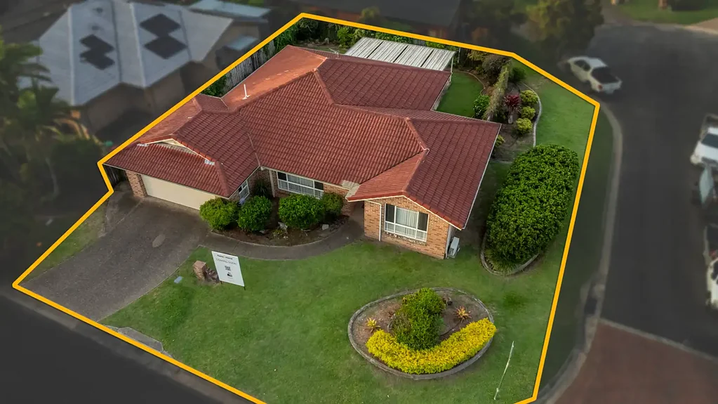 11 Belrose Boulevard, Varsity Lakes, QLD 4227