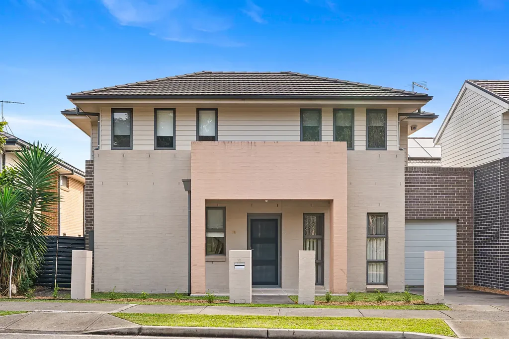 Penrith 3房 Thornton Estate静谧居所 三卧带套间 现代厨卫 低维后院 步行商圈 毗邻河畔 Family-Friendly Living Just Moments from Penrith CBD