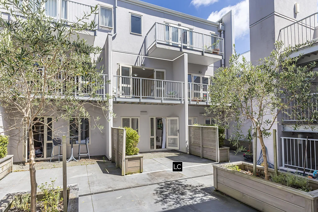 Berhampore 2房  EXCEPTIONAL VALUE – OWNER NEEDS ACTION!
