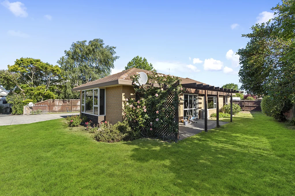 Broomfield 4房  A smart buy in a quality neighbourhood!