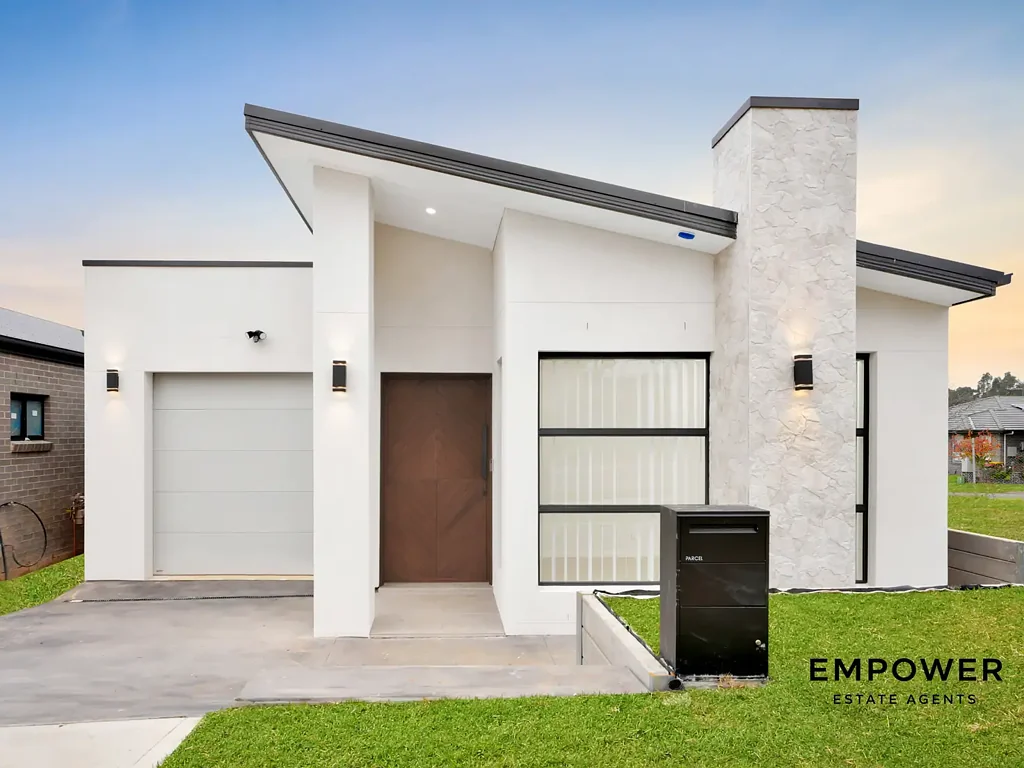 Claymore 4Kwarto Luxury Brand New Family Home in Hillcroft Estate | Premium appliances