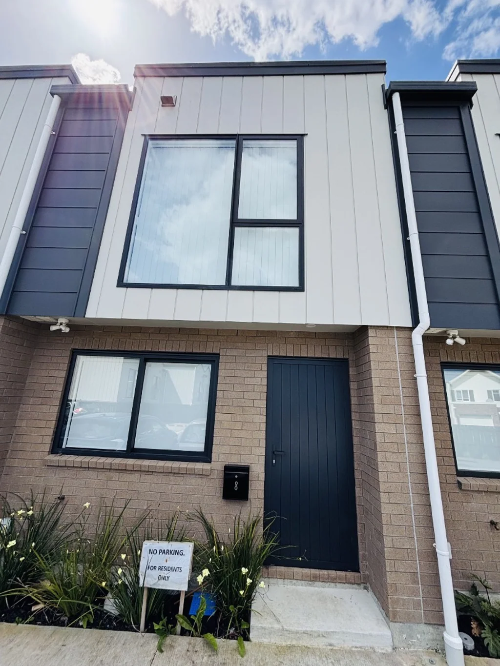 MANGERE BRIDGE, 3 BEDROOMS