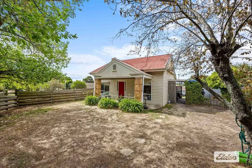 42 View Point Street, Ararat, VIC 3377