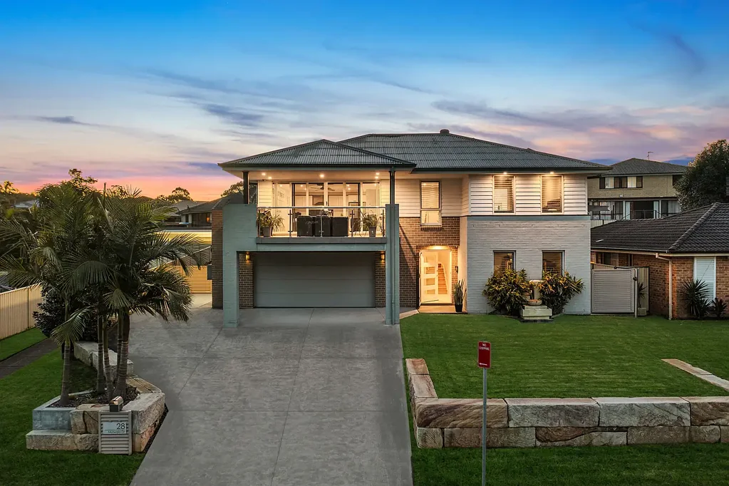 28 Mulwala Drive, Wyee Point, NSW 2259