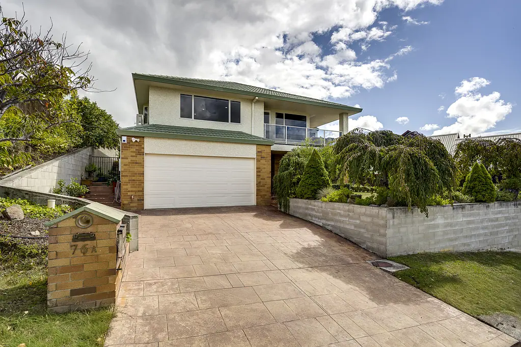 Taradale 4Moenga Captivating views from Churchill Drive