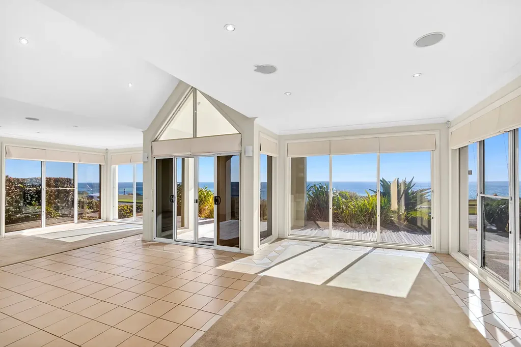 Spectacular Bay Views