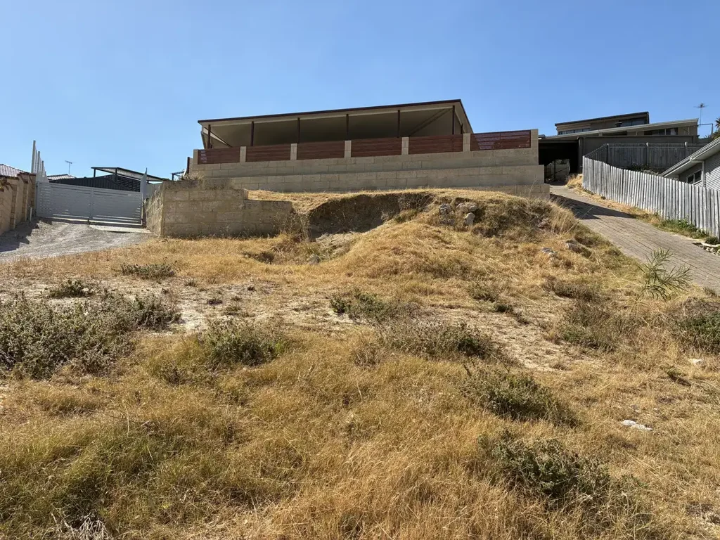 Quinns Rocks ?? YOUR BEACHSIDE LIFESTYLE STARTS HERE! ???