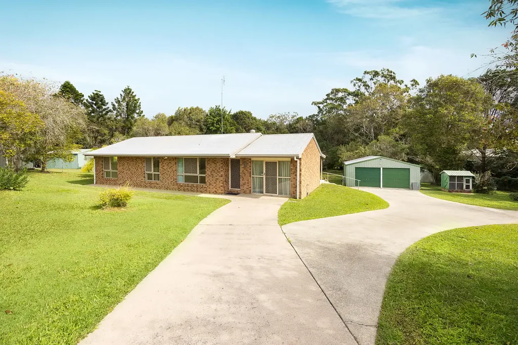 Cooroy 3房  Space, Potential and a Prime Cooroy Location
