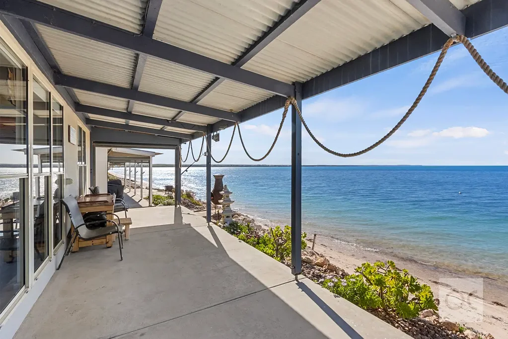 140 Black Point Drive, Black Point, SA 5571