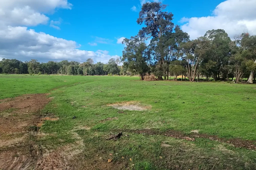 Capel River  Lot 4364 Weld Road, Capel River 61.4* Ha + adjoining 15* Ha Lease (Total 186 Acres)*