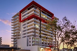 605/102-108 Victoria Parade, Rockhampton City