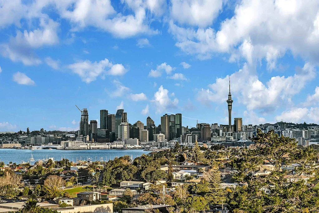 Northcote 4房  Affordable Luxury with Unrivalled Views!