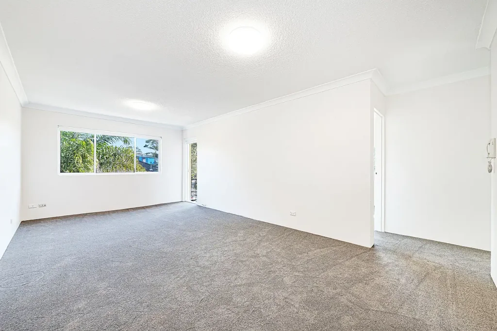Spacious Two Bedroom Apartment in Convenient Cammeray Location