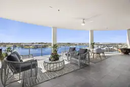 708/1 Waterside Retreat, Birtinya