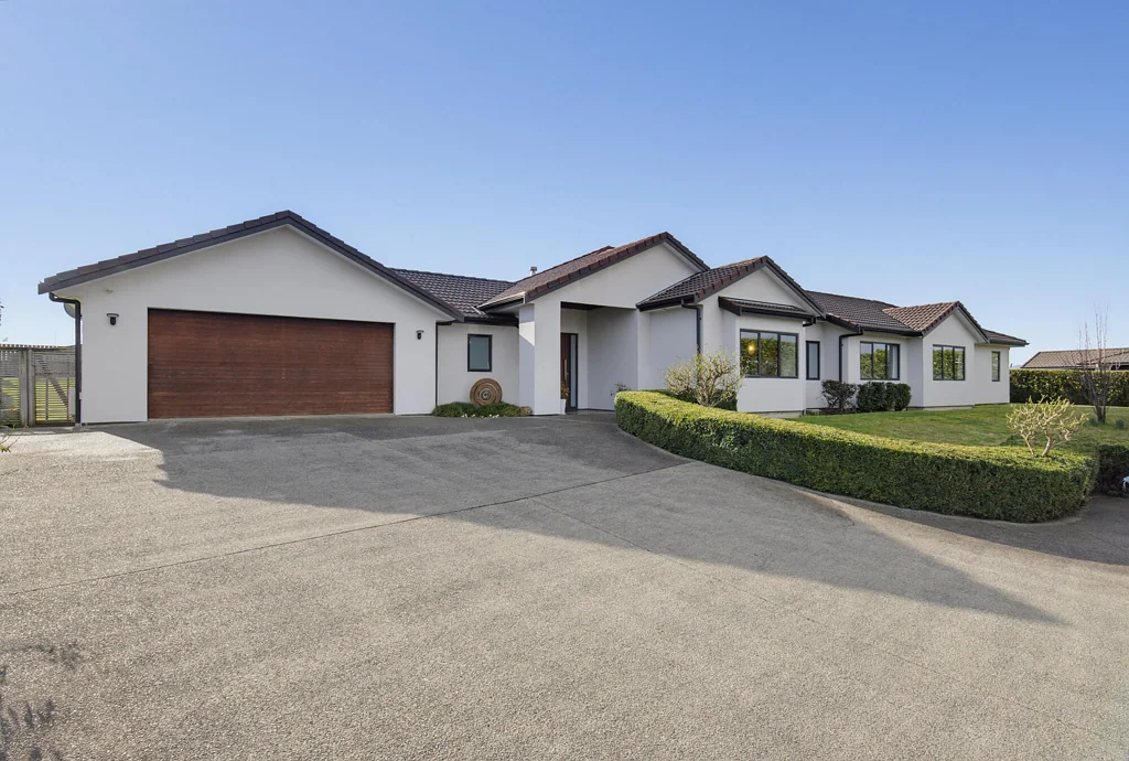 Paraparaumu Beach 4 Slaapkamer Half an Acre of Family Freedom