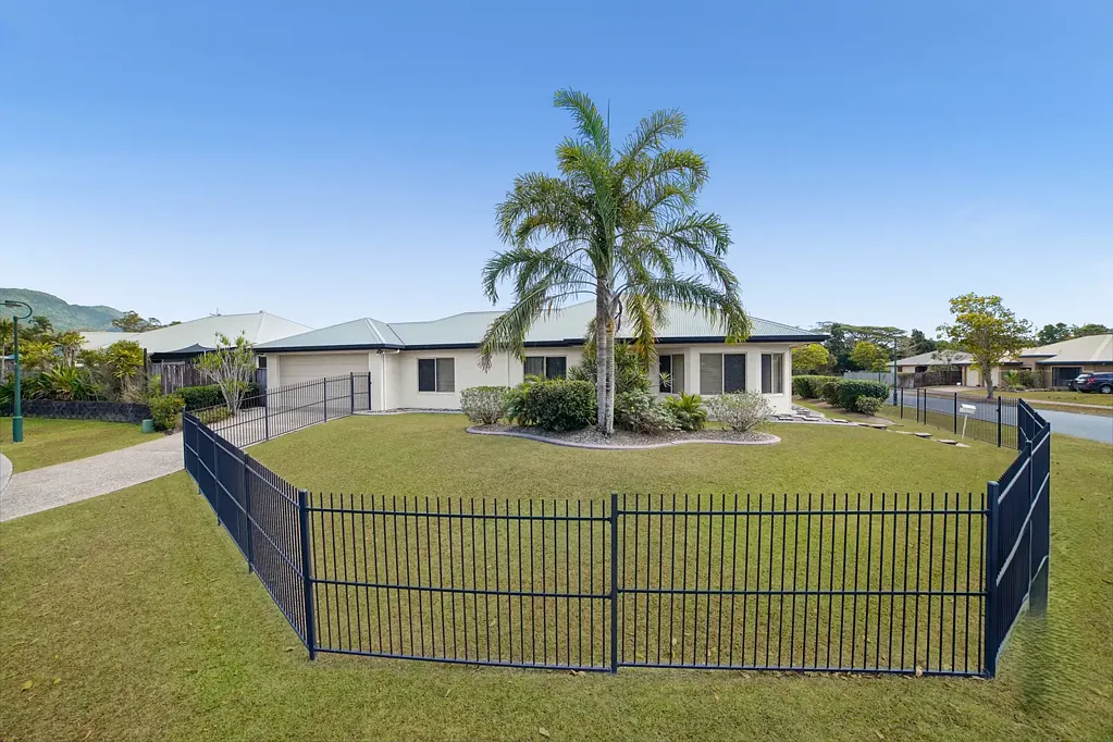 Large Well Kept Family Home