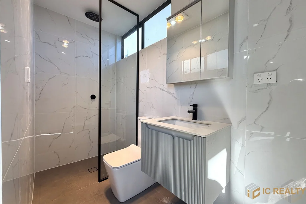 Brand New Granny Flat Studio for Rent in Austral NSW | Private Entry | Modern Bathroom | Street Parking