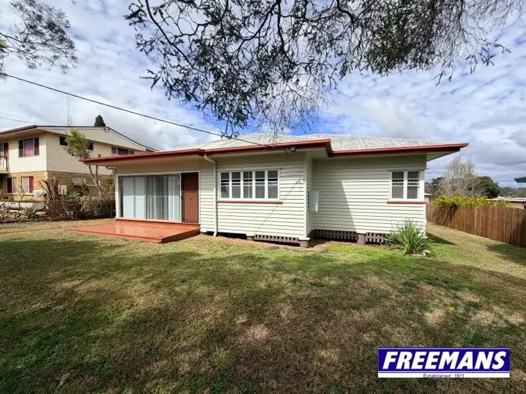 Kingaroy 3房  Short Walk to Kingaroy CBD