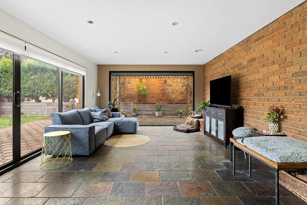 Taylors Lakes 6 Bedroom Generous Family Living with Character and Space