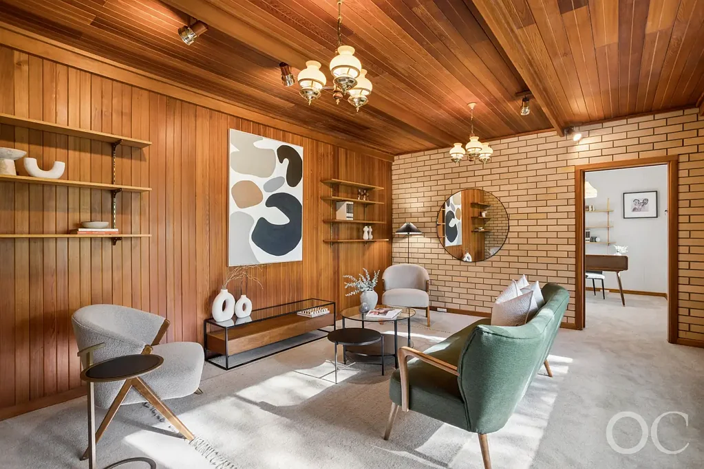 Banksia Park 3房  Open the Door to a Cul-de-Sac Classic with Soul, Scope and Rare Serenity