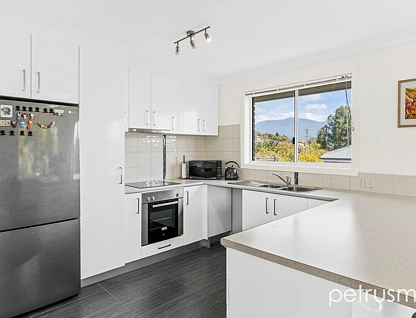 2/34 Loatta Road, Lindisfarne, TAS 7015, 2 ਕਮਰੇ, 1 ਬਾਥਰੂਮ, Unit