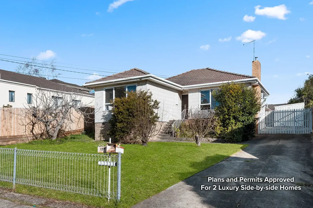 Bulleen 3ਬੈੱਡਰੂਮ Fabulous 726sqm block with approved plans