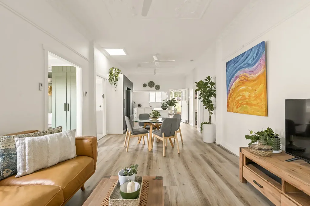 Alderley 3Zimmer Character-Rich, Beautifully Renovated & Ready To Sell