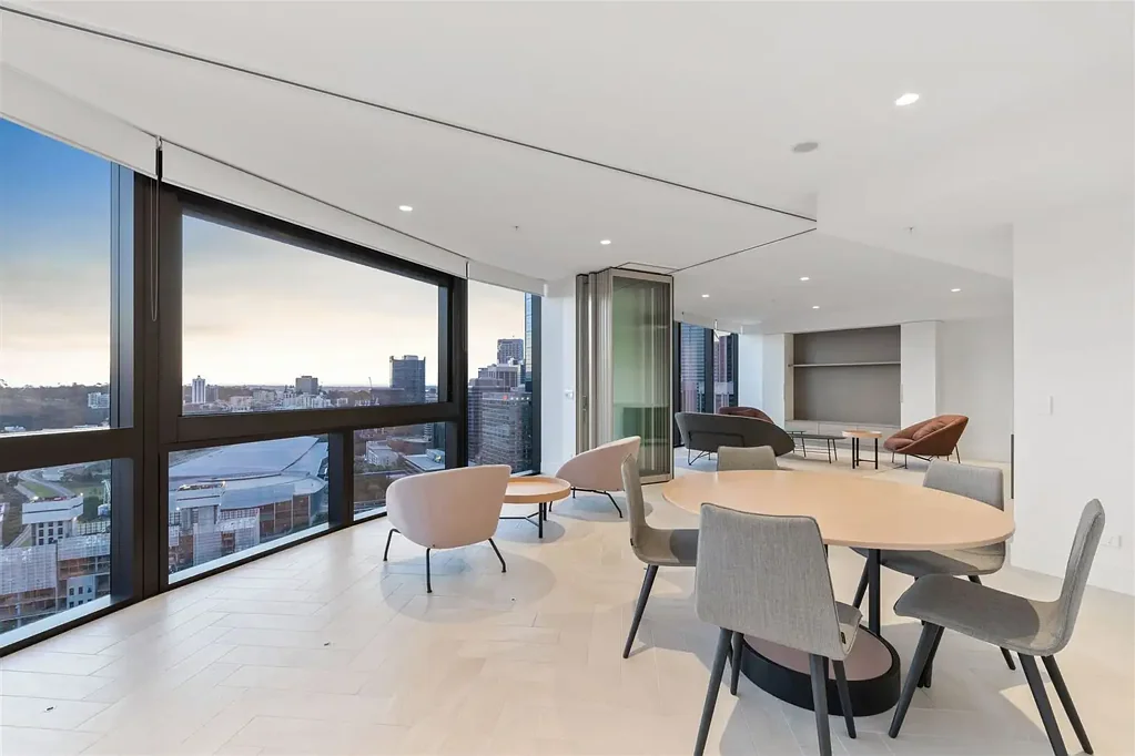 Perth 4 Bedroom World Class Views