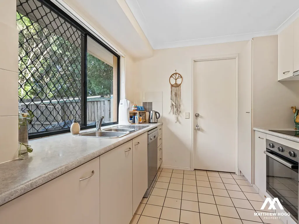 Tingalpa 3ਬੈੱਡਰੂਮ Spacious Townhouse in Cracking Location