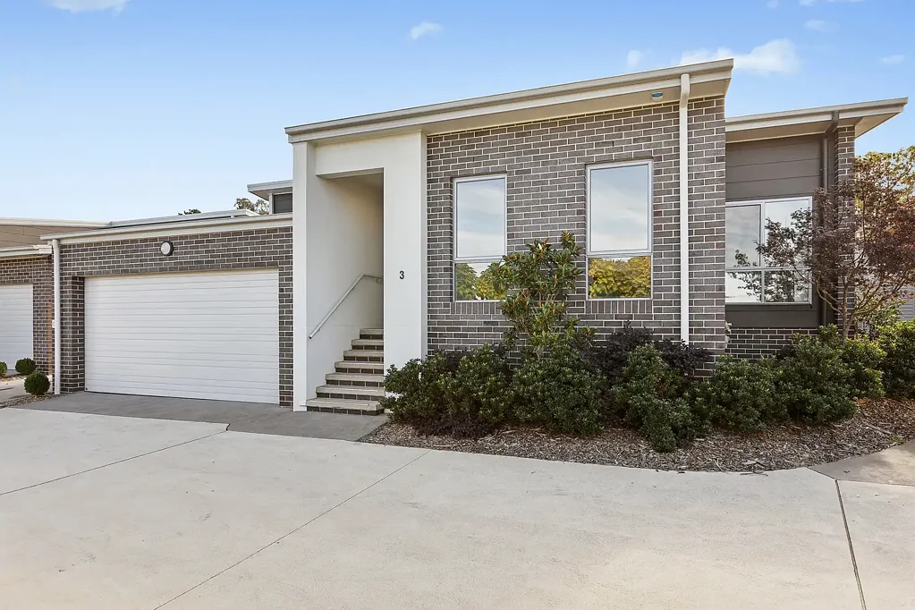 3/2 Fullston Way, Holt, ACT 2615