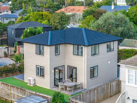 Mount Roskill 5房  New Build - 100% Quality Brick