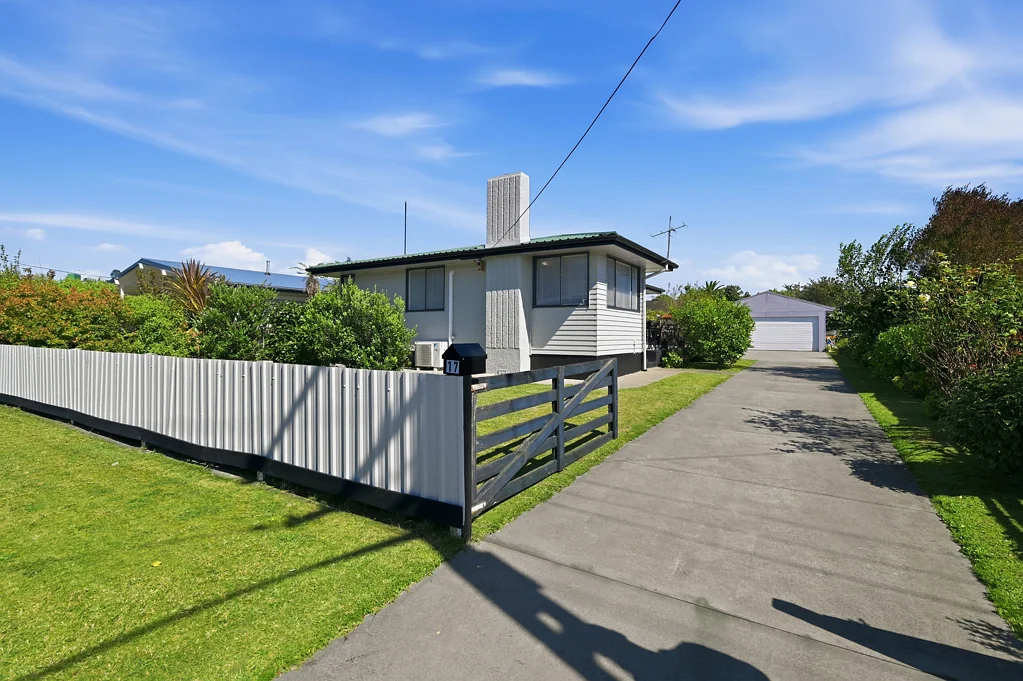 17 Jameson Avenue, Fenton Park, Rotorua, Bay of Plenty