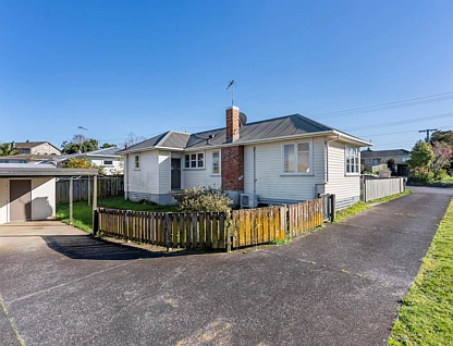 9A Boundary Road, Papakura, 3 ਕਮਰੇ, 1 ਬਾਥਰੂਮ, House