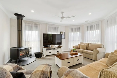2 Modestino Place, Mitchell Park, VIC 3355, 3房, 2浴, House