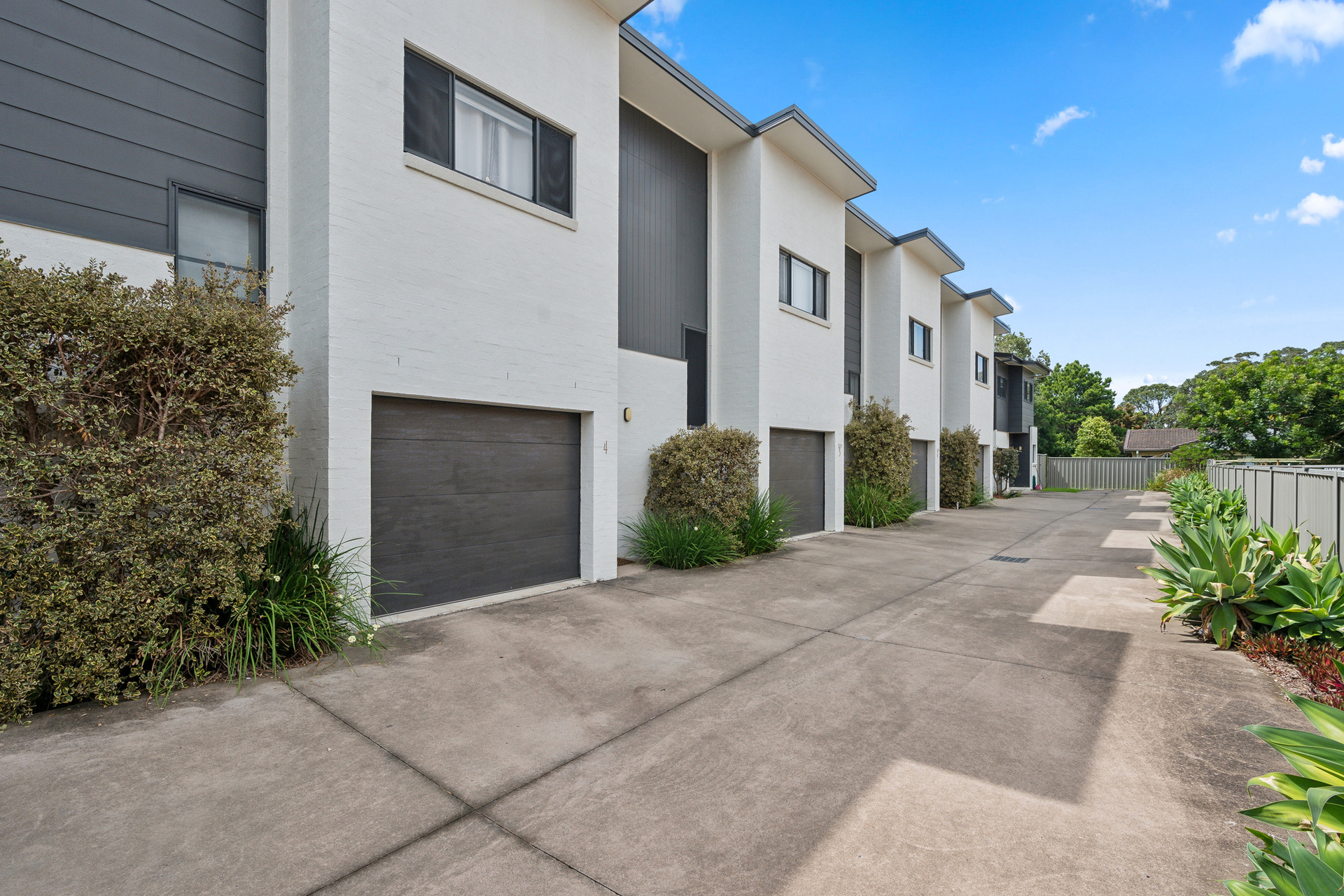 UNIT 4 15 BOULTWOOD ST, COFFS HARBOUR NSW 2450, 0 habitaciones, 0 baños, Townhouse