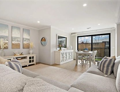 21 Hedditch Court, Strathnairn, ACT 2615, 4 રૂમ, 2 બાથરૂમ, Townhouse