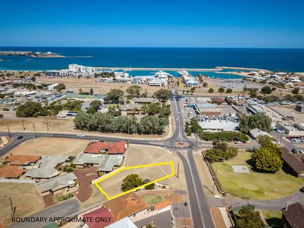 24 Bayly Street, Geraldton, WA 6530