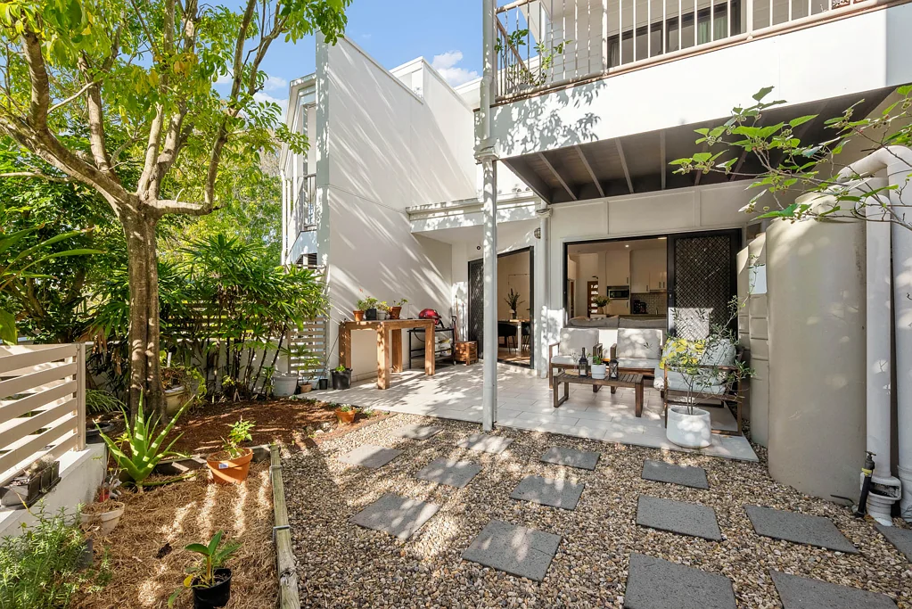 Morningside 3房 Morningside 轻松生活，宽敞、舒适、便利 Effortless Morningside Living with Space, Comfort & Convenience