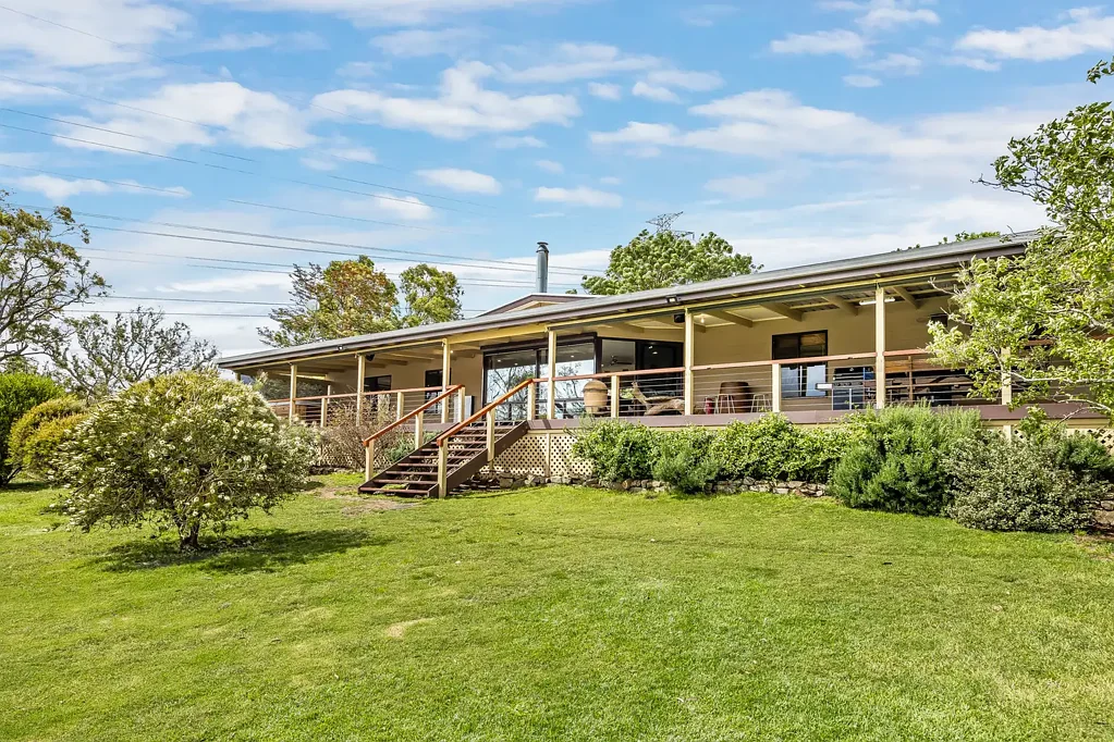 Mount Barker Springs 3Zimmer 'Rosstulla' - where scale, scope, and self-sufficiency meet