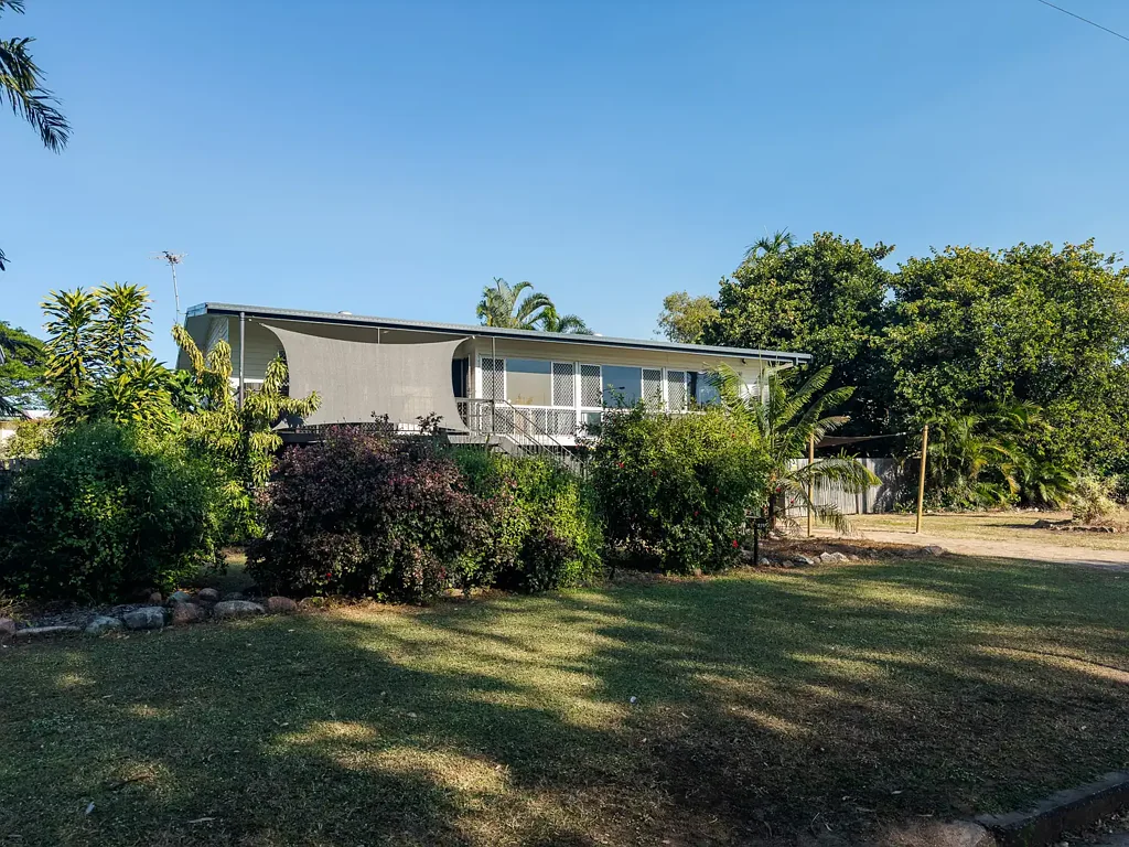 Spacious Family Home in a Quiet Cul-de-Sac