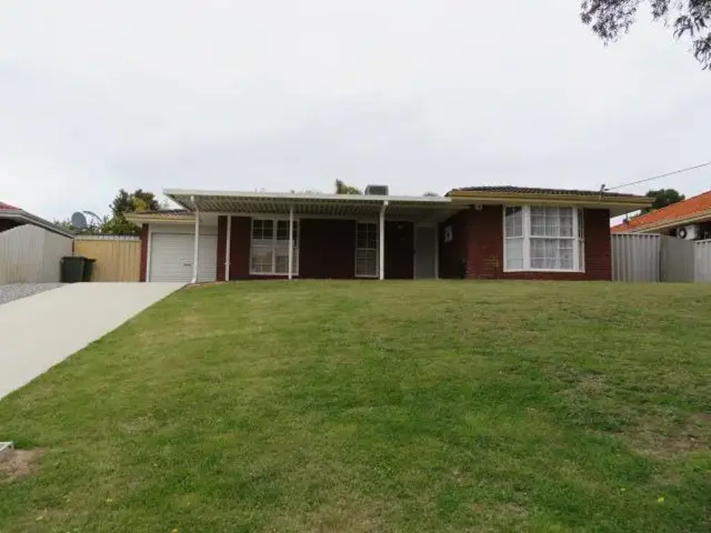 Great Family Home & Location