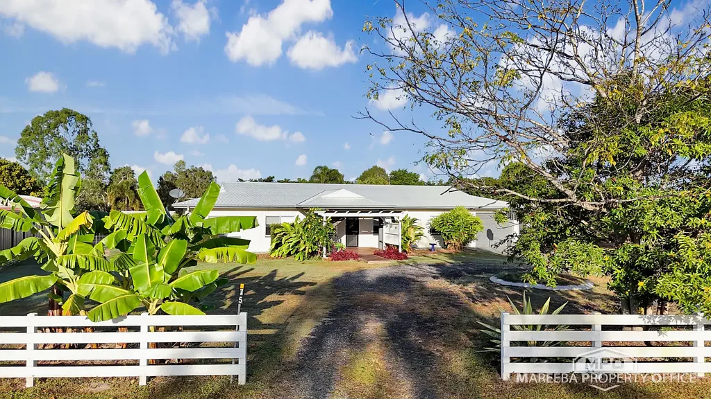 Mareeba 4Kwarto Modern Living on A Generous Family-Sized Allotment