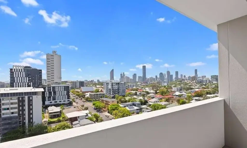 Kangaroo Point 2 bedroom unit!