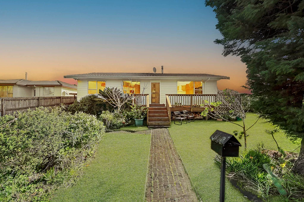 Sunnyvale 4 Slaapkamer Charming Home + Bonus Self Contained Sleepout