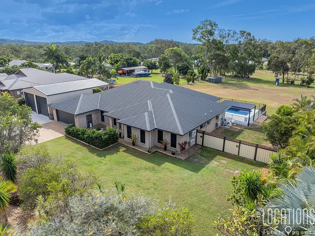 Benaraby 5ห้องนอน The Complete Package on a simply stunning 1+ acre block!