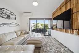 8/2 SCROOP Way, Spearwood