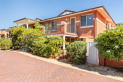 Wembley 2 Bedroom Quiet Wembley 2x1 - Over 55's Complex - Opposite Spacious Parkland Reserve