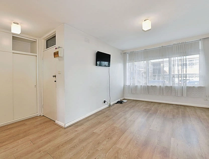 6/19 Fletcher Street, Essendon, North Melbourne, 2 habitaciones, 1 baños, Unit